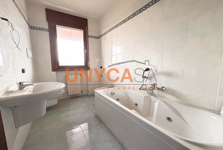 3116284-007__unycasa-porto_san_pancrazio-ultimo_piano-3_camere__7_wmk_0